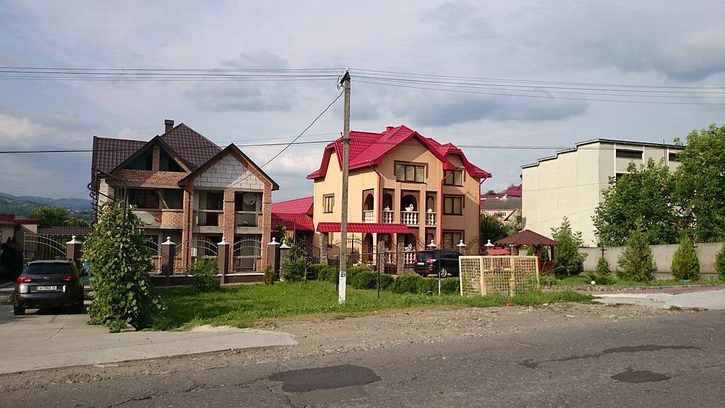 20 фото найбагатшого села України