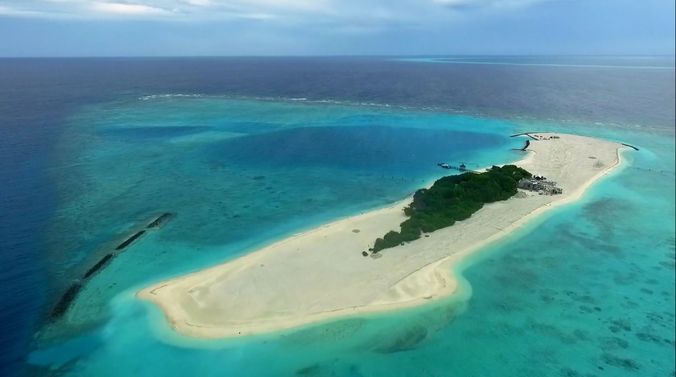 Стало відомо, чому Мальдіви такі дорогі: справа не в білосніжному піску і лазурному океані