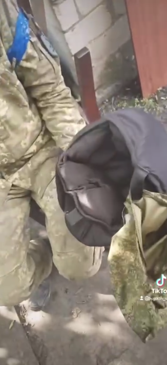Аналогів точно немає: українські військові показали шолом солдата &quot;другої армії світу&quot; (відео)