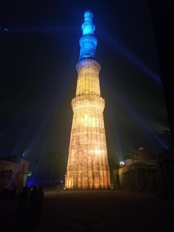Вежа Кутуб Мінар, Індія.