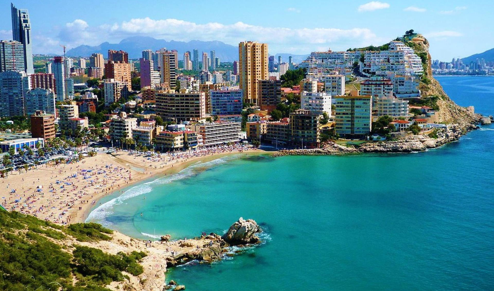 Іспанська провінція Аліканте ідеально підійде для пляжного відпочинку в оксамитовий сезон