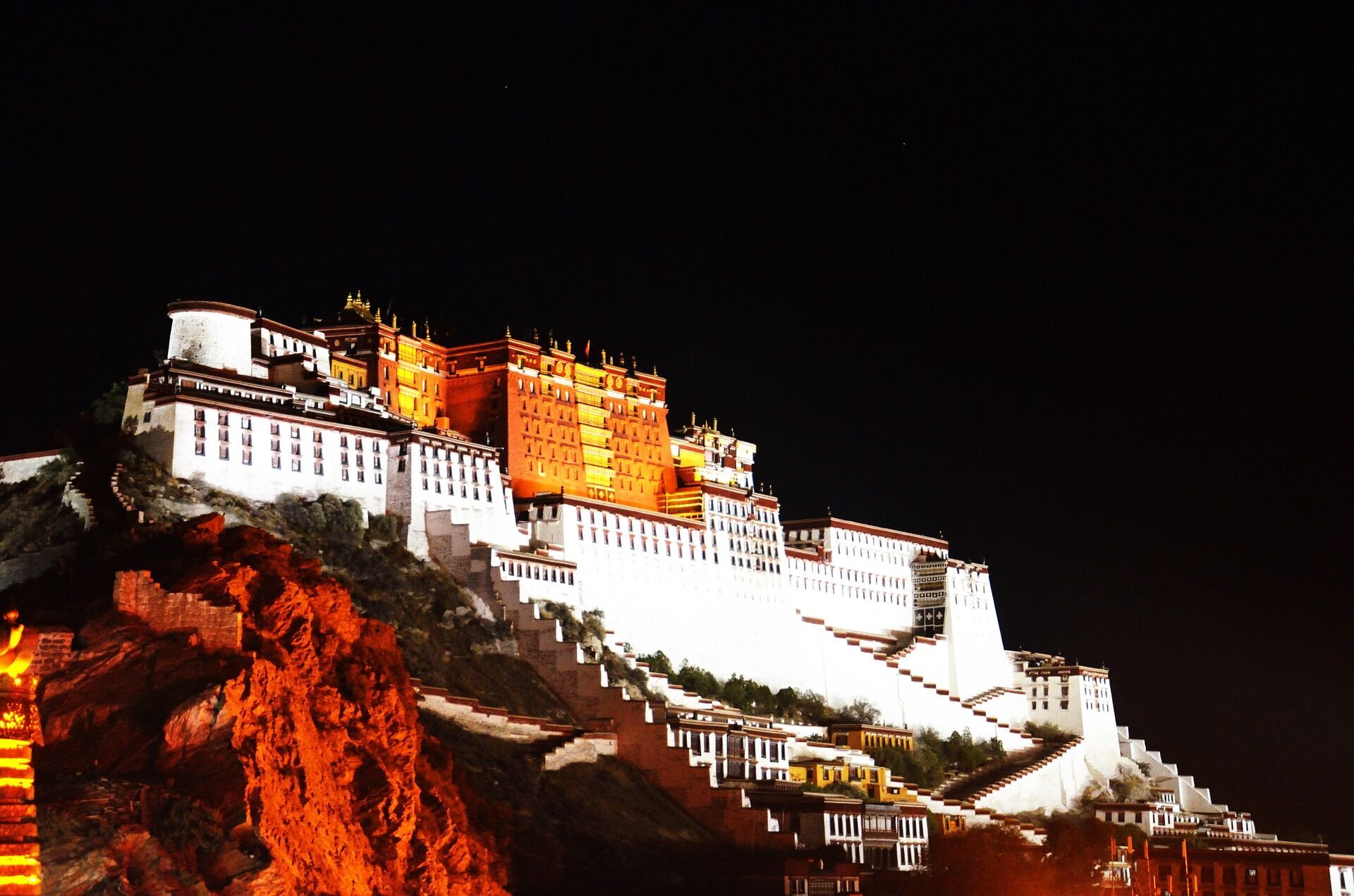 Тибет вважають духовною столицею Землі.