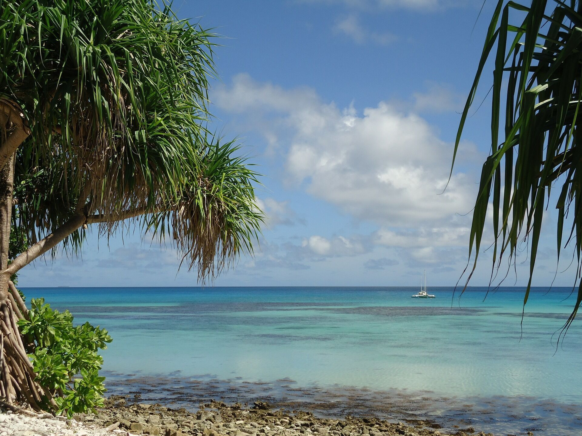 Тувалу має прекрасні пляжі.